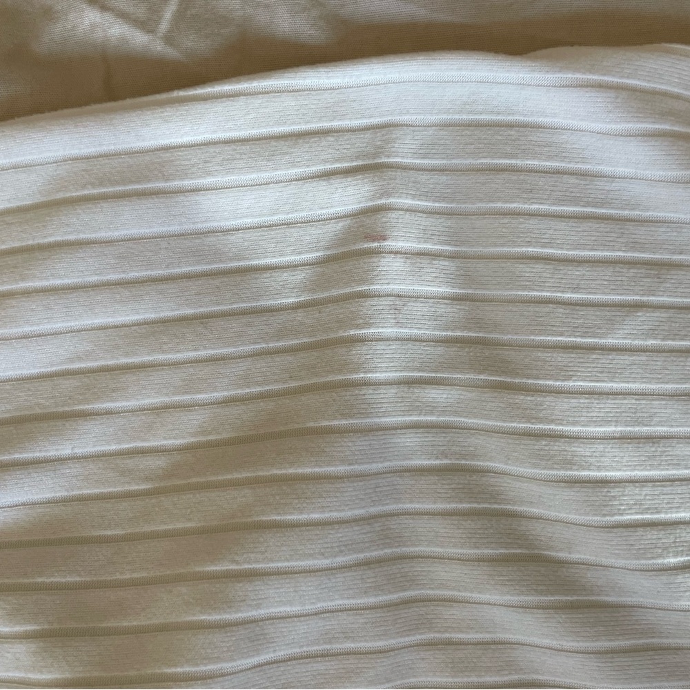 Sorella White Ribbed Set - Picture 3 of 8